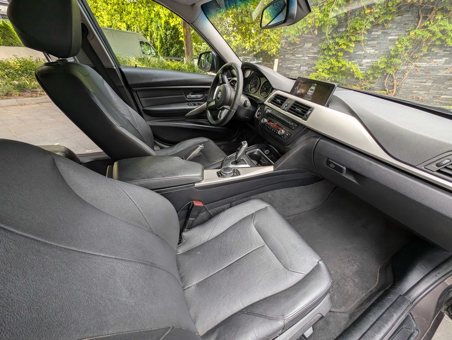 BMW 320 automat 4x4 2015
