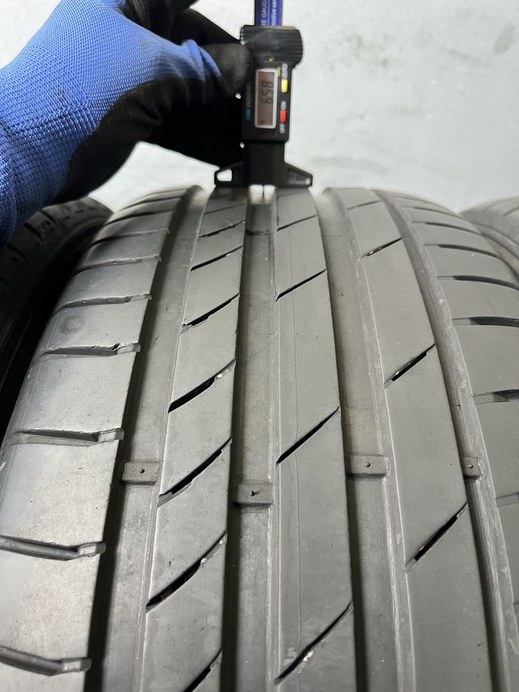 Гуми 225/50/17 KUMHO Ecsta PS