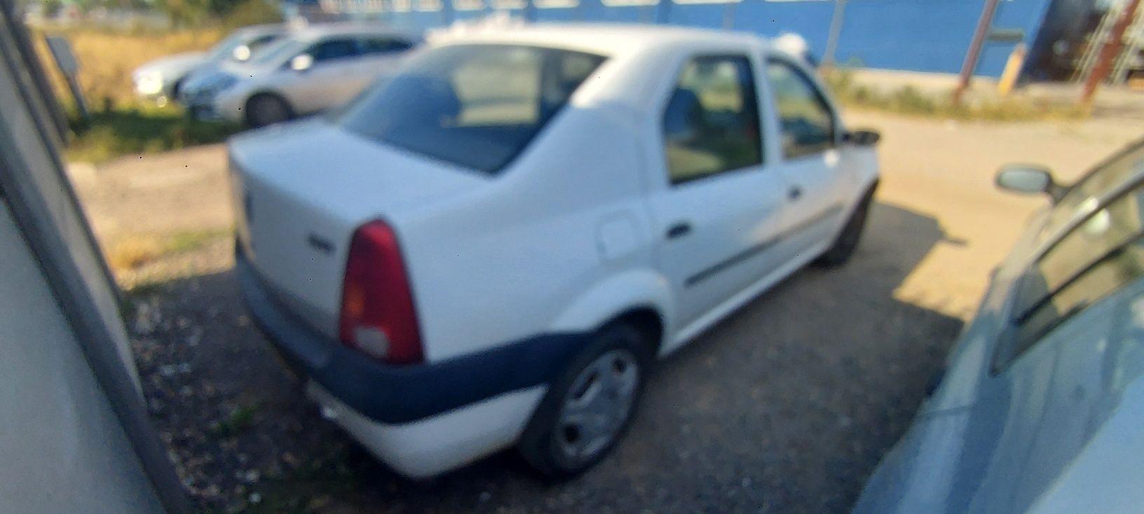 Dezmembrez Dacia Logan an 2006