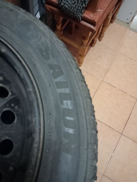 Jante de otel R16 5x114.3 cu cauciucuri de iarna