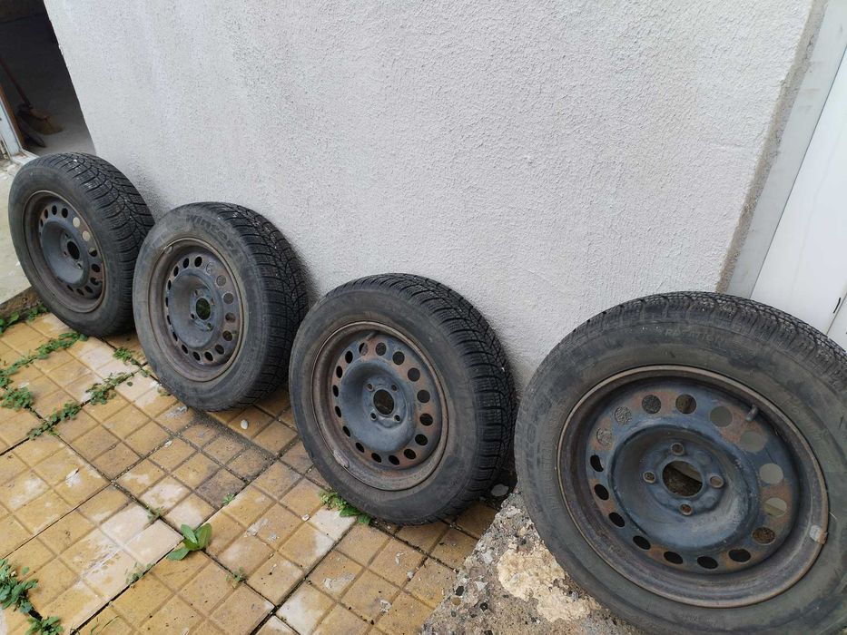 Гуми с джанти-14цола