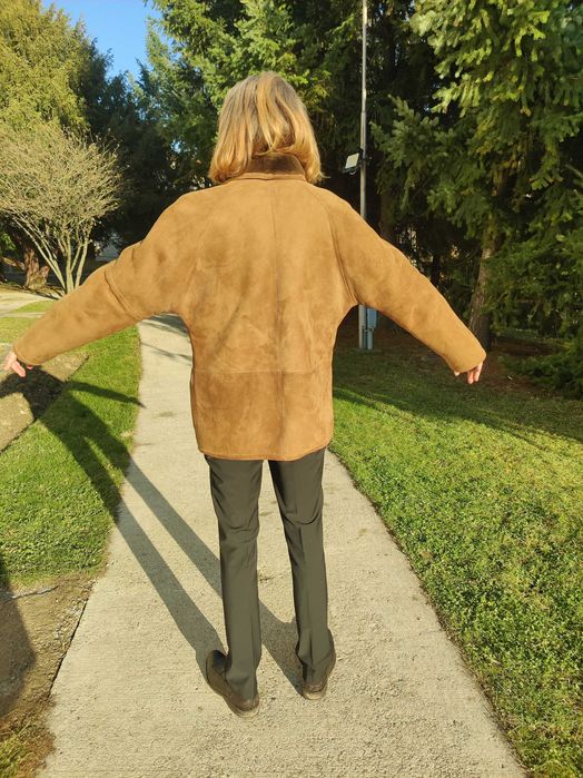 Cojoc barbat piele / blana naturala miel XL 52 NOU Maro   Italy