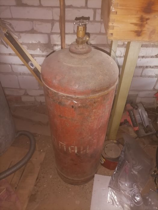 Продам газовый балон