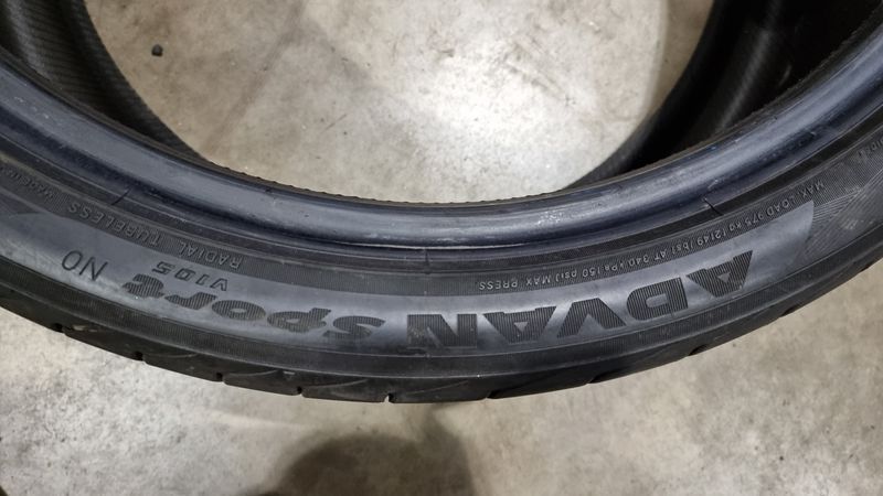 315/30/22//285/35/22 YOKOHAMA