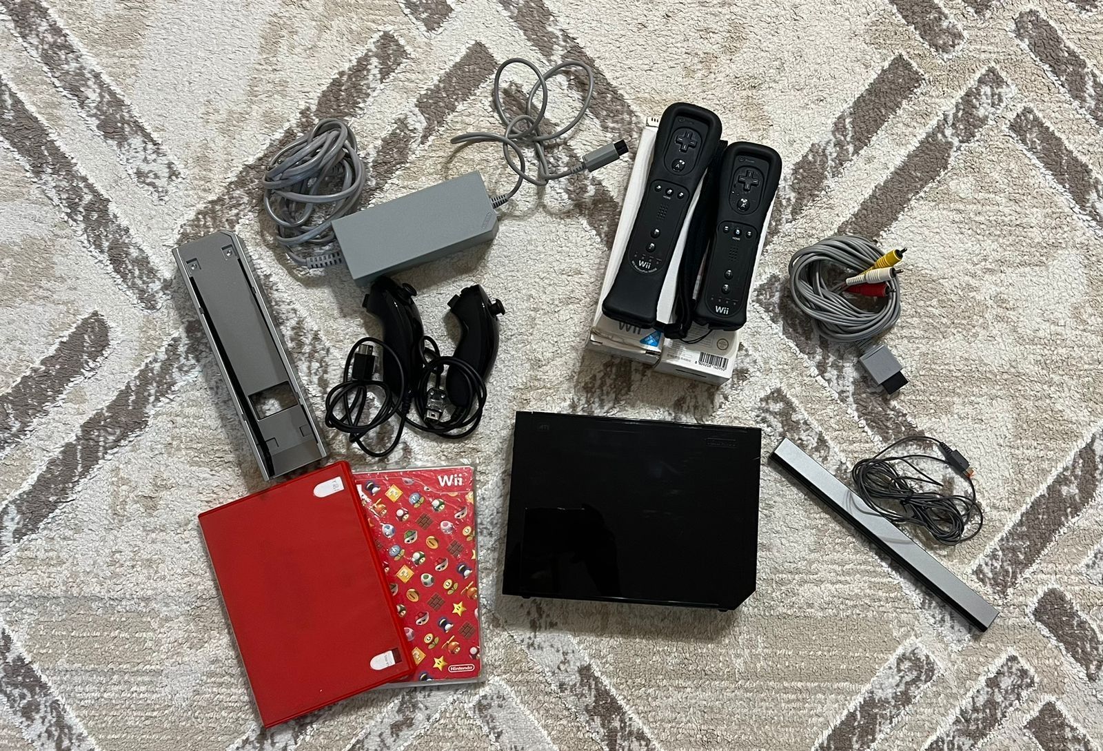 Продам игровую консоль Это Nintendo Wii RVL-001