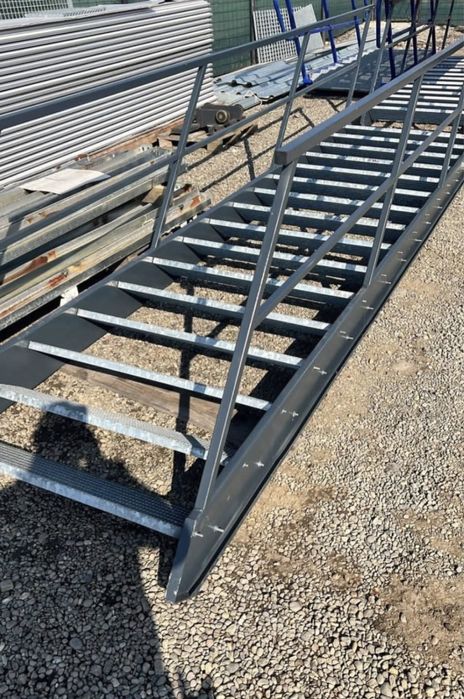 Scara zincata facuta la comanda in toata tara