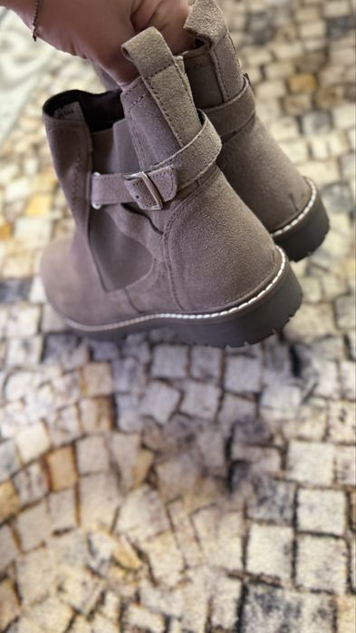 Ghete de dama , piele naturala, noi