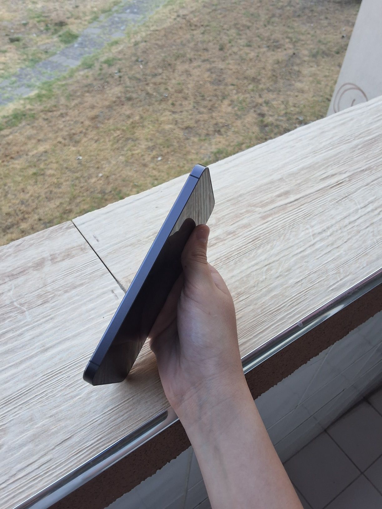 Samsung galaxy s 24+ много запазен