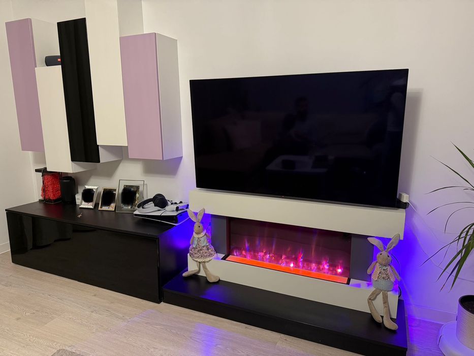 Living full de vânzare (mobilă realizată în Mobexpert)