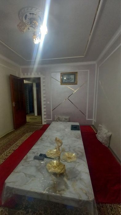 3 хонали сотилади 1 этаж 4этажли  панел дом