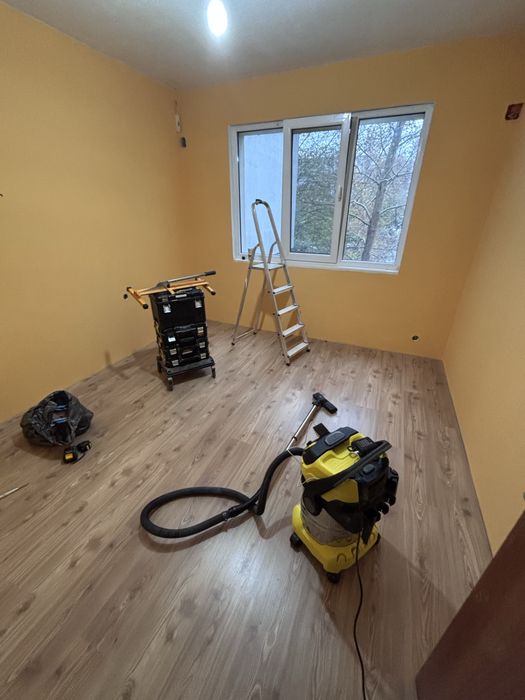 Довършителни Ремонтни - Душ кабини, обзавеждане за баня, Ламинат и още