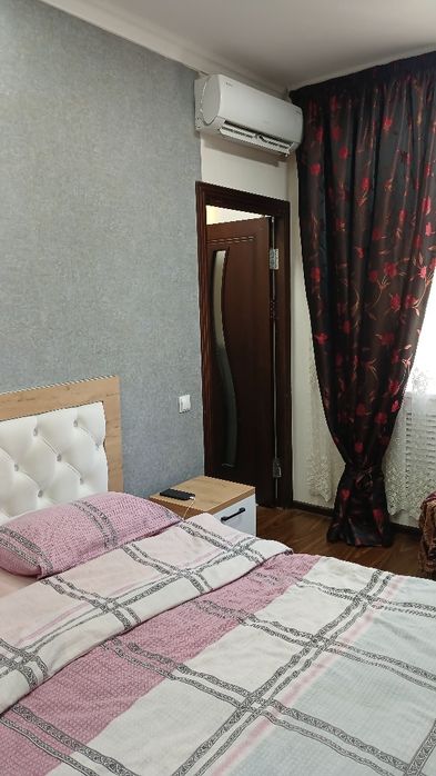 Аренда Чиланзар. 2х  комнатная. Торговый Центр Чиланзара.