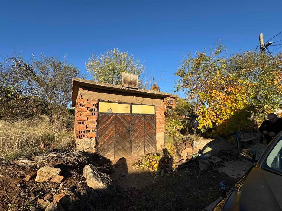 Продава УПИ с.Подгумер