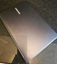 Лаптоп Samsung Ultrabook i5