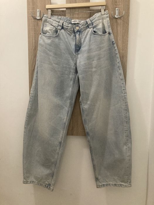 Дънки Bershka, модел "балон"