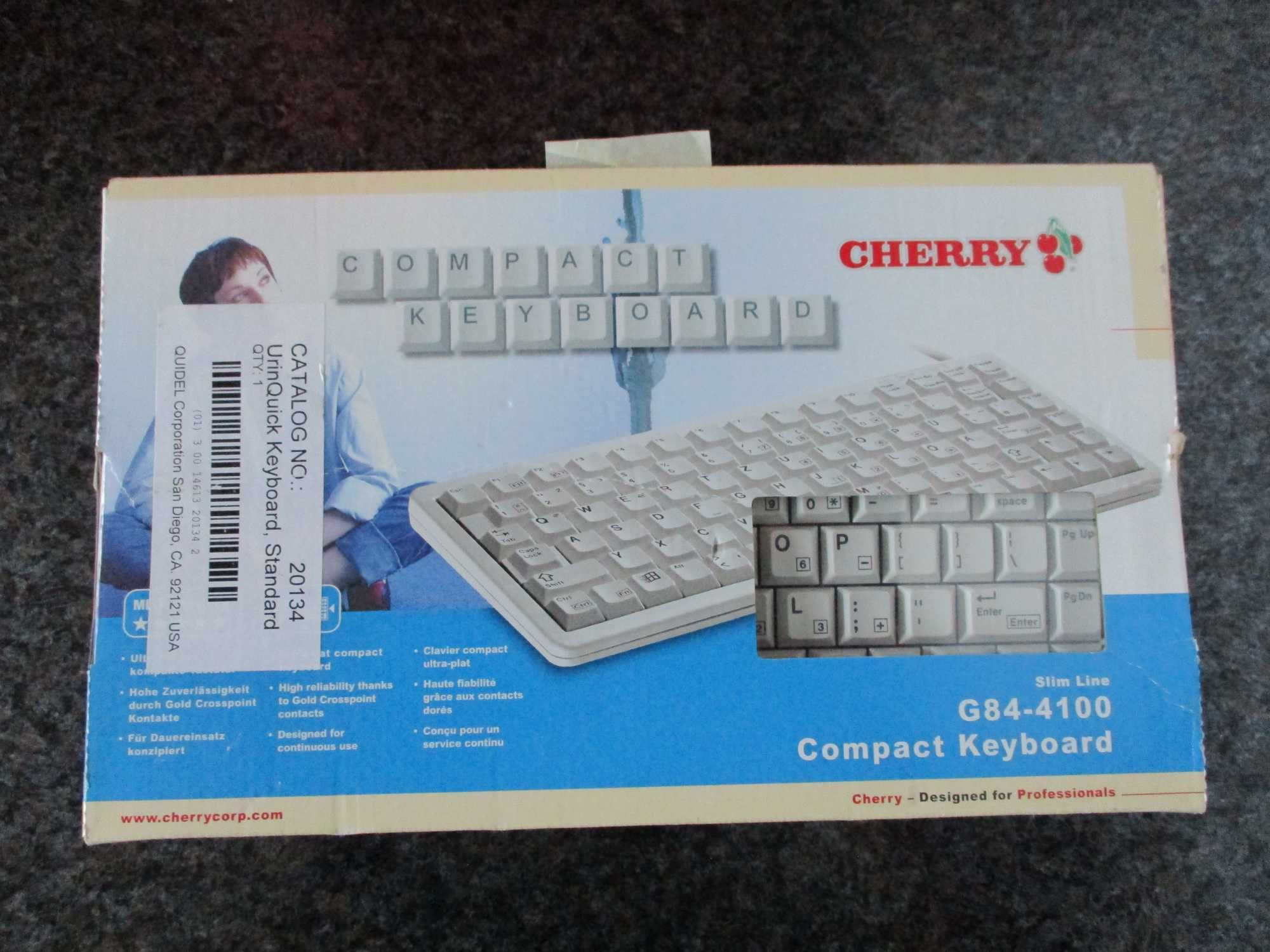 Tastatura compacta CHERRY G84-4100, USB, 86 taste, Gri deschis