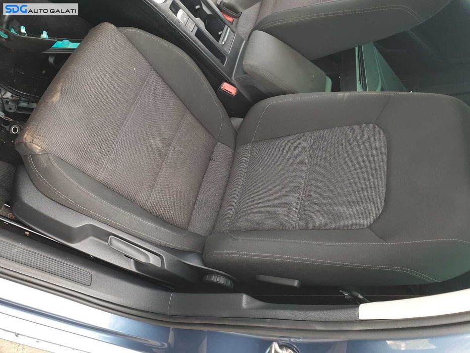 Interior Textil Scaune Fata Stanga Dreapta si Bancheta Spate Sezut cu Spatar Volkswagen Passat B8 Break Combi 2014 - 2023 [C8804] [C8805] [C8806] [C8807]
