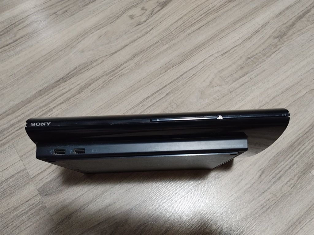 Playstation 3 super slim