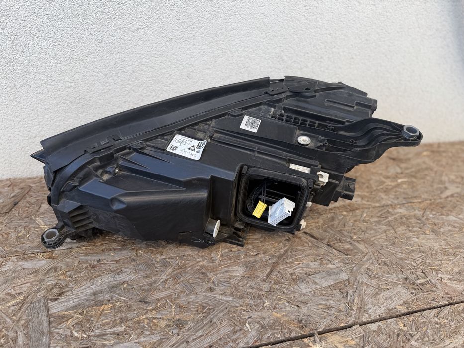 Far dreapta Mercedes GLE W167 Full LED MULTIBEAM Original Europa