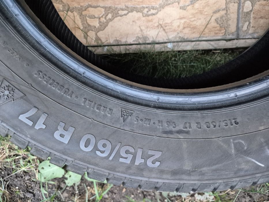 Vând cauciucuri 215/60/17 M+S set complet imp Germania