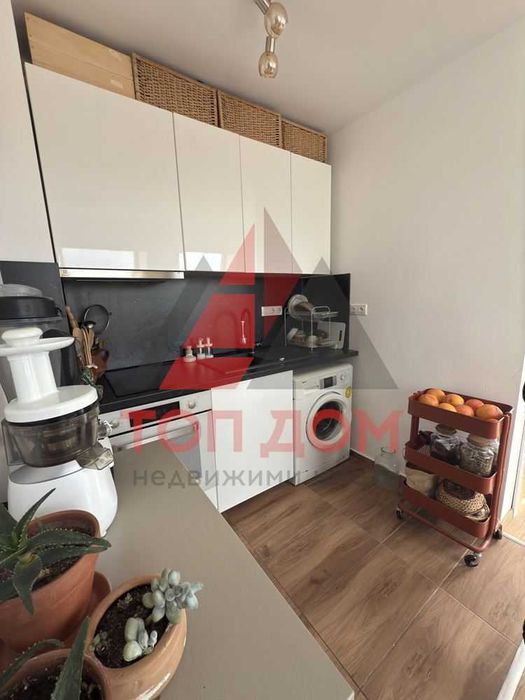 Продава се Тристаен апартамент в Варна, Левски - 78 кв.м за 2106 €/кв.м - Снимка #12