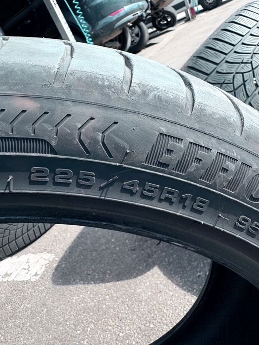 Set Anvelope Goodyer vară 225 45 18R