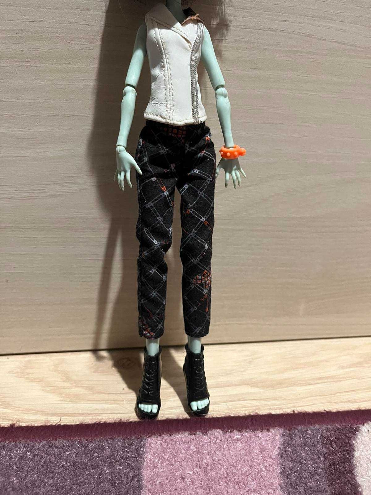 Кукла монстър хай monster high