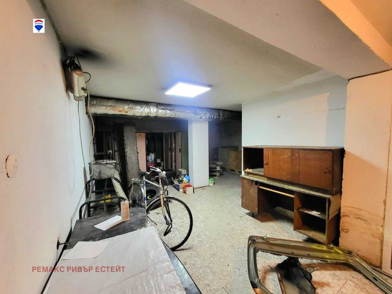 Дава се под наем Промишлена сграда в Русе, Ялта - 280 кв.м за 433.5 € - Снимка #9