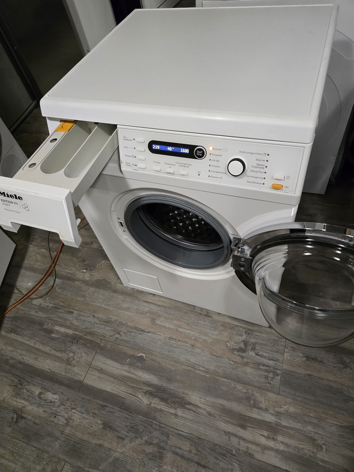 Пералня Miele edition 111 8kg