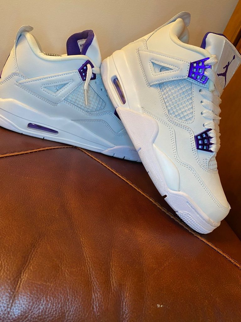 Jordan 4 metallic purple