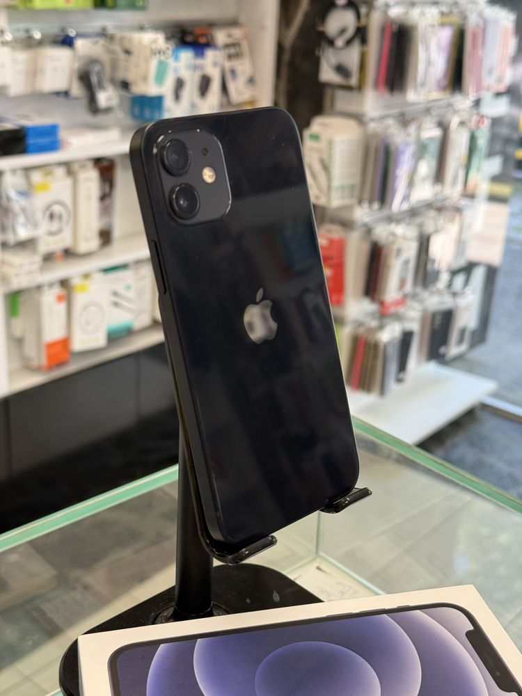 Apple iPhone 12 64GB Black