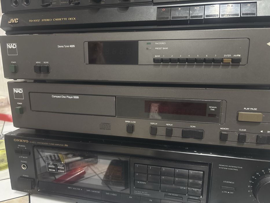 NAD compact disk player 5320.