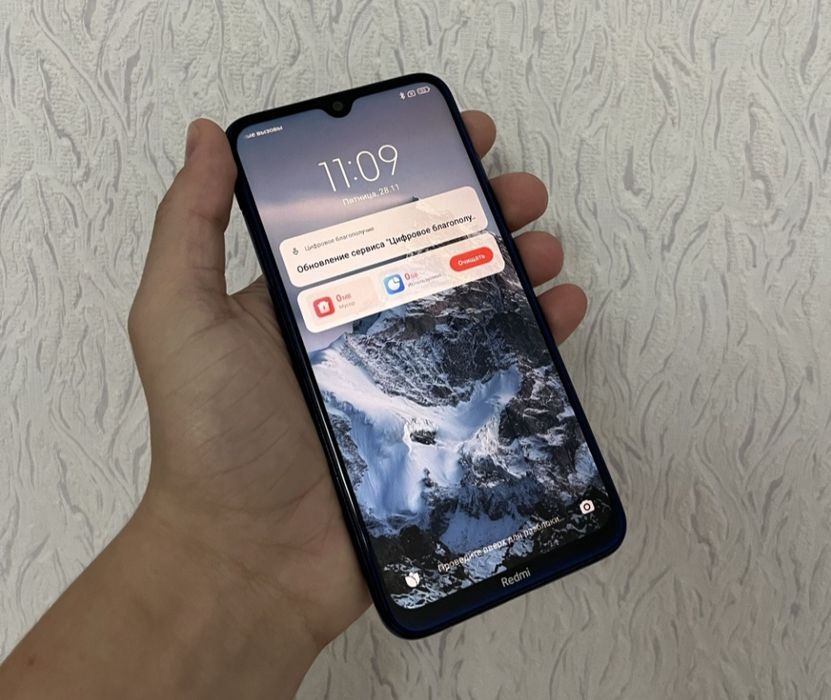 Продам телефон Redmi note 8 память 64гб состояние отличное