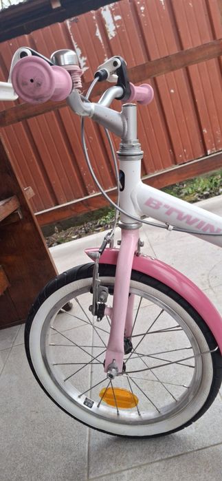 Bicecletă fetițe(4-7 ani)