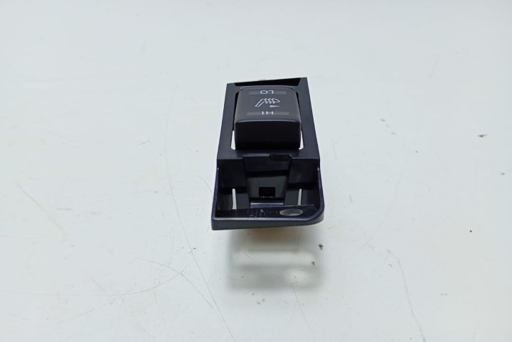 Buton incalzire scaun Nissan Qashqai a 2-a generatie J11