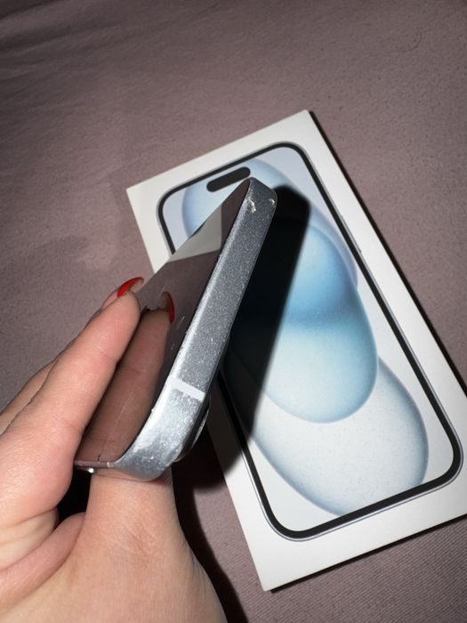 Продава се iphone 15 128гб