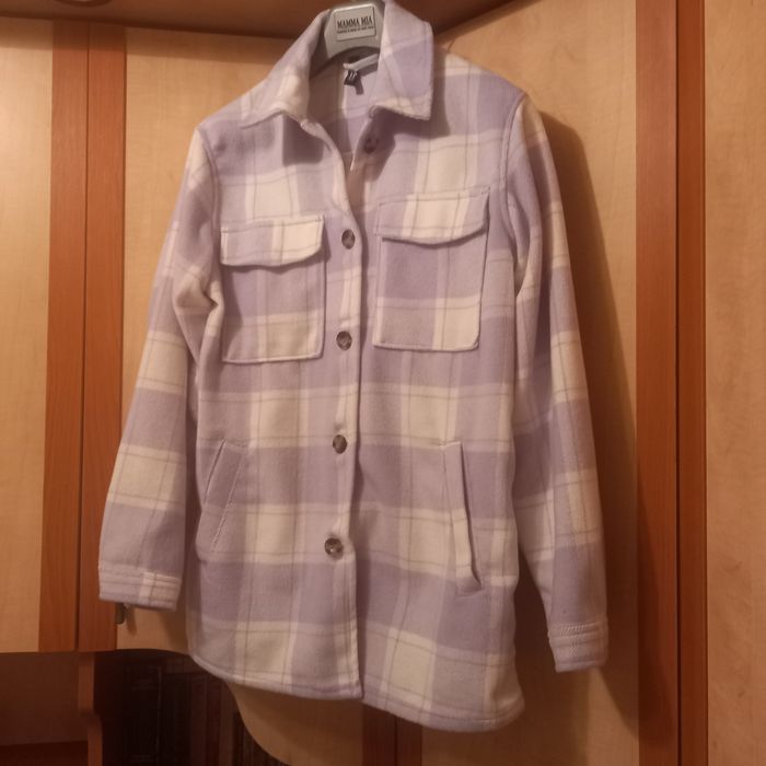 Vând 2 sacouri dama