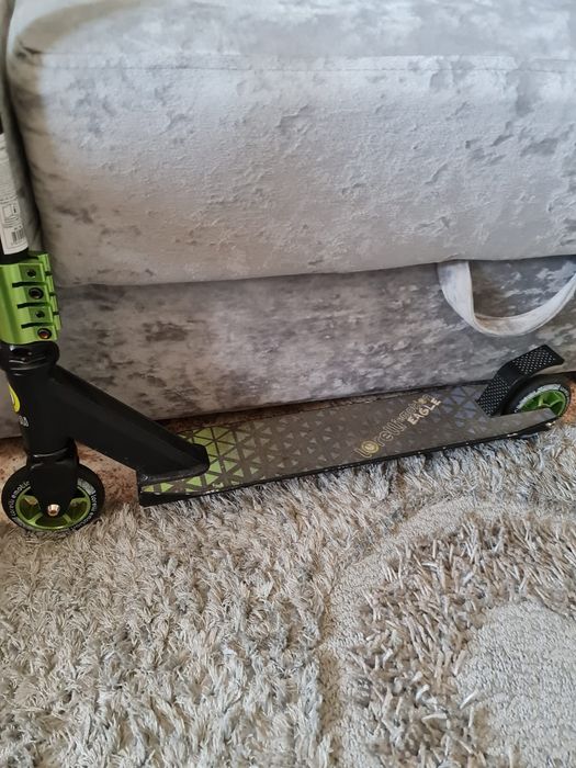 Самокат практически новый