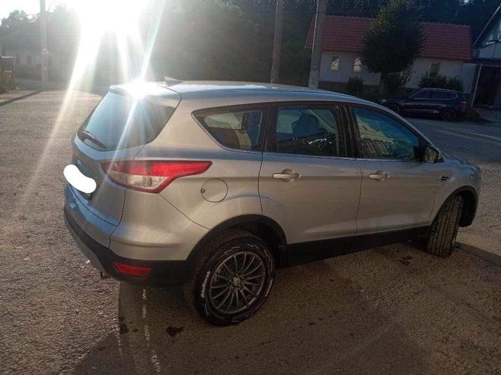 Vand Ford Kuga 2.0