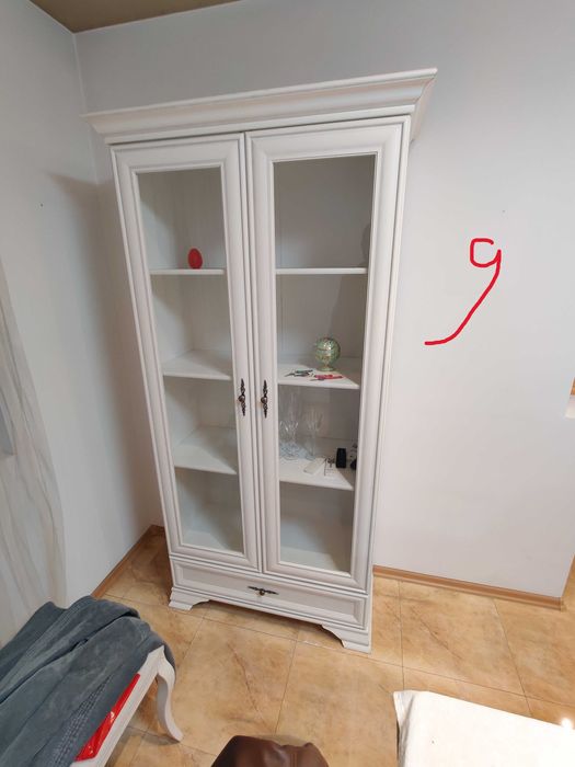 Мебели и електроуреди Разпродажба