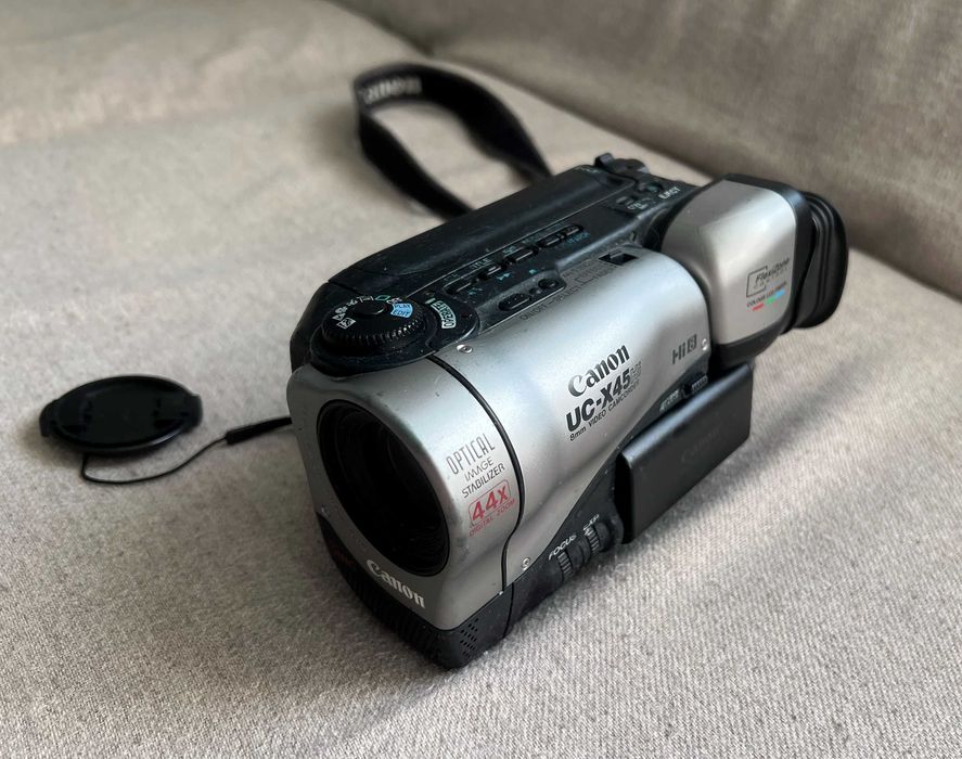 Canon UC-X45HiE cameră video Hi8 cu baterie, funcțională, vintage