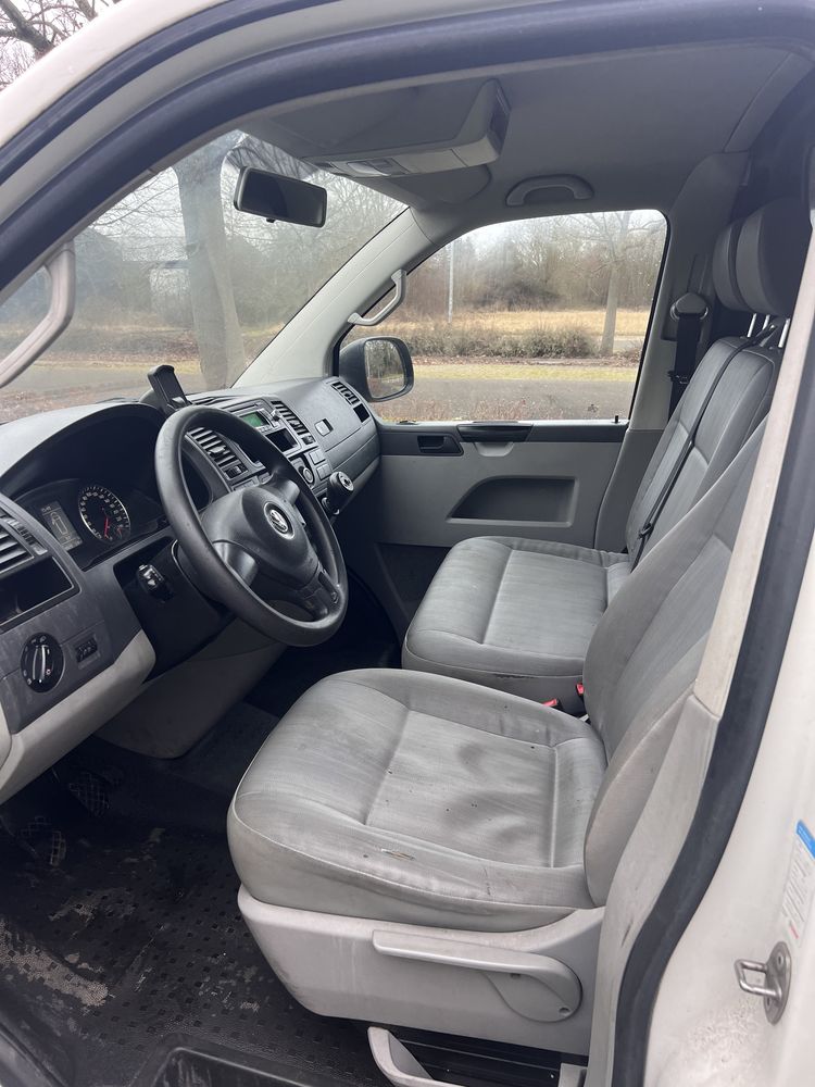 Volkswagen T5 2.0 Tdi