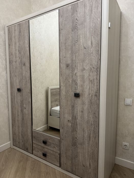 Шкаф для спальной комнаты