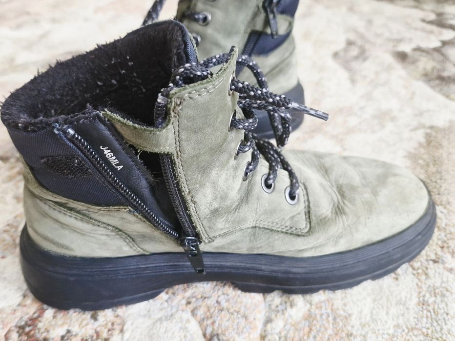 Ghete piele Geox,thermal insulation,breathable,marimea 34