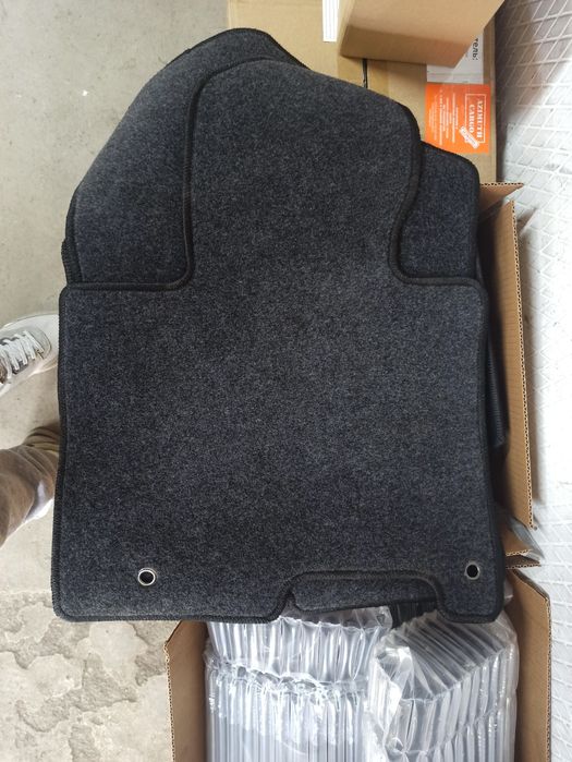 Новые коврики на Hyundai Tucson