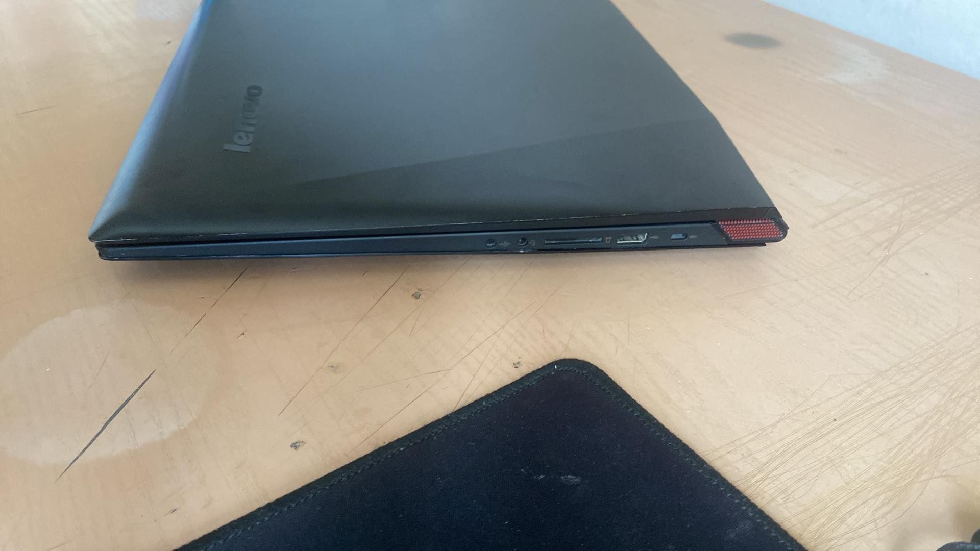 Lenovo 16Ram i7 touch 700лв