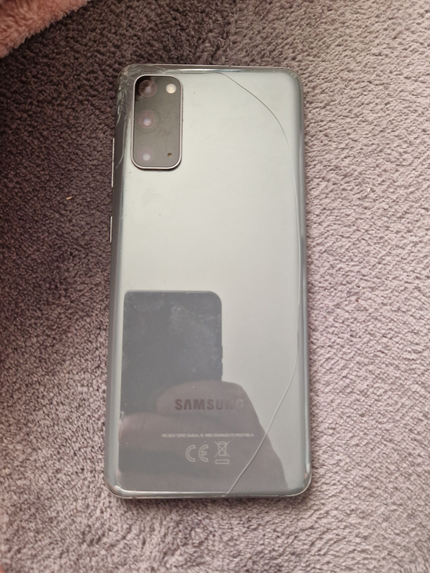 Samsung galaxy s20 128 GB