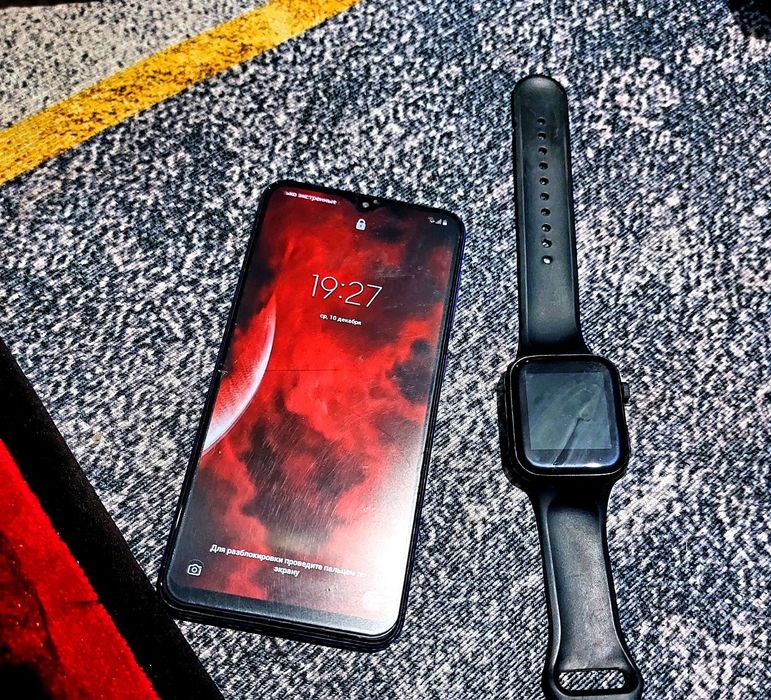 Продаётся Samsung galaxy a10 в подарок унас