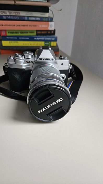 Olympus OM-D E-M10 Mark IV + 40-150