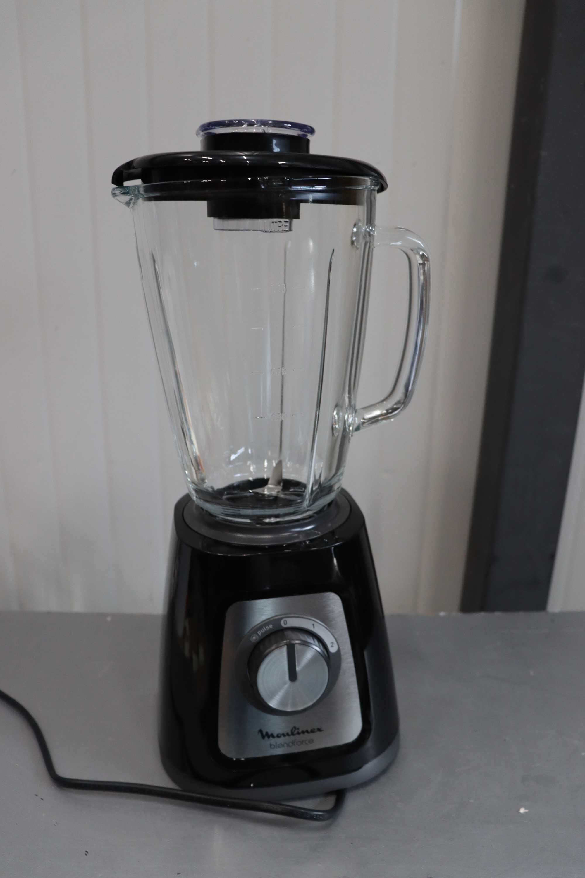 Блендер Moulinex BlendForce Glass 800W